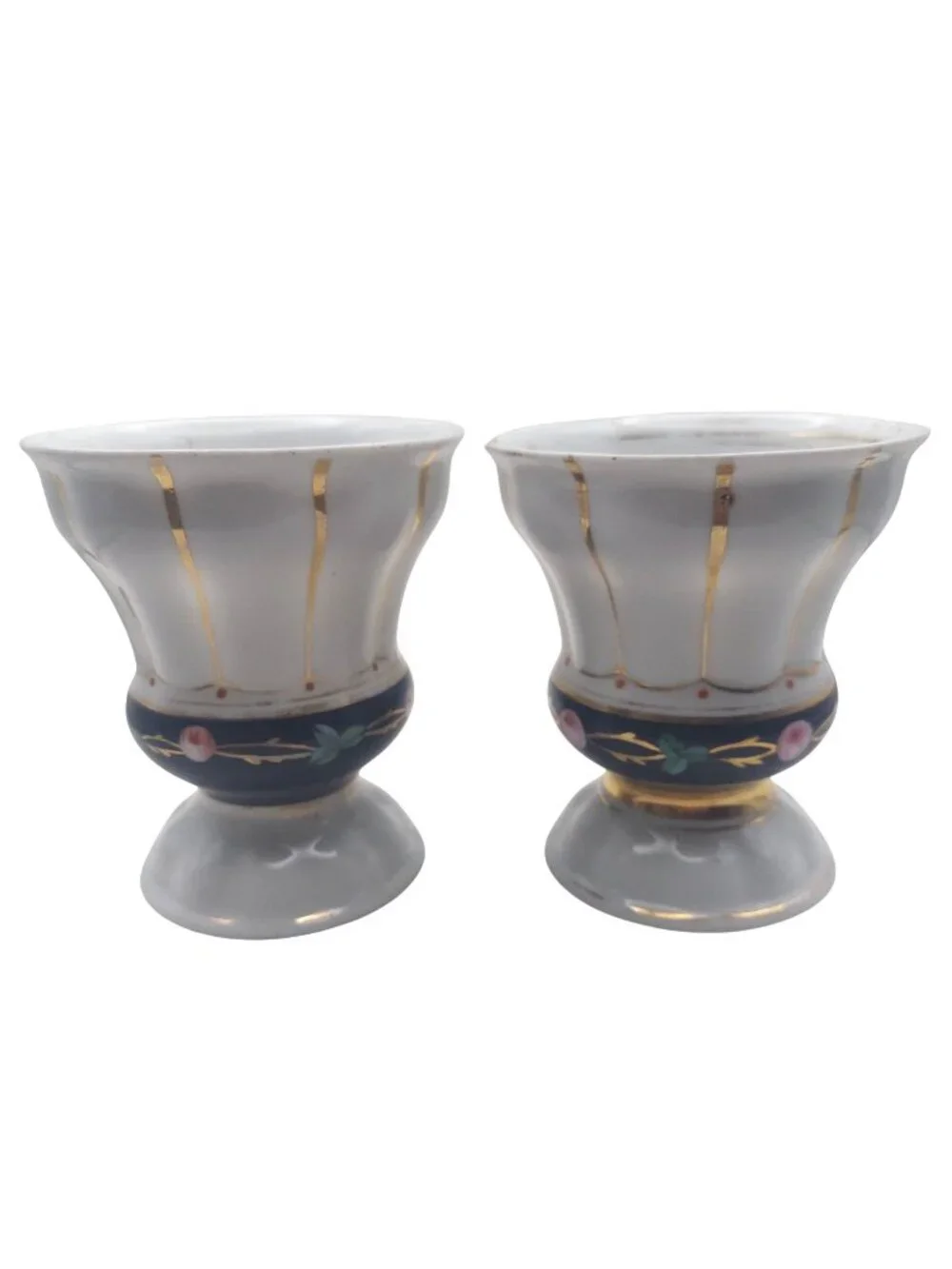 Hand Painted Porcelain Vase Set Of 2 Gold Trim Floral Urn Shape Vtg Victorian
